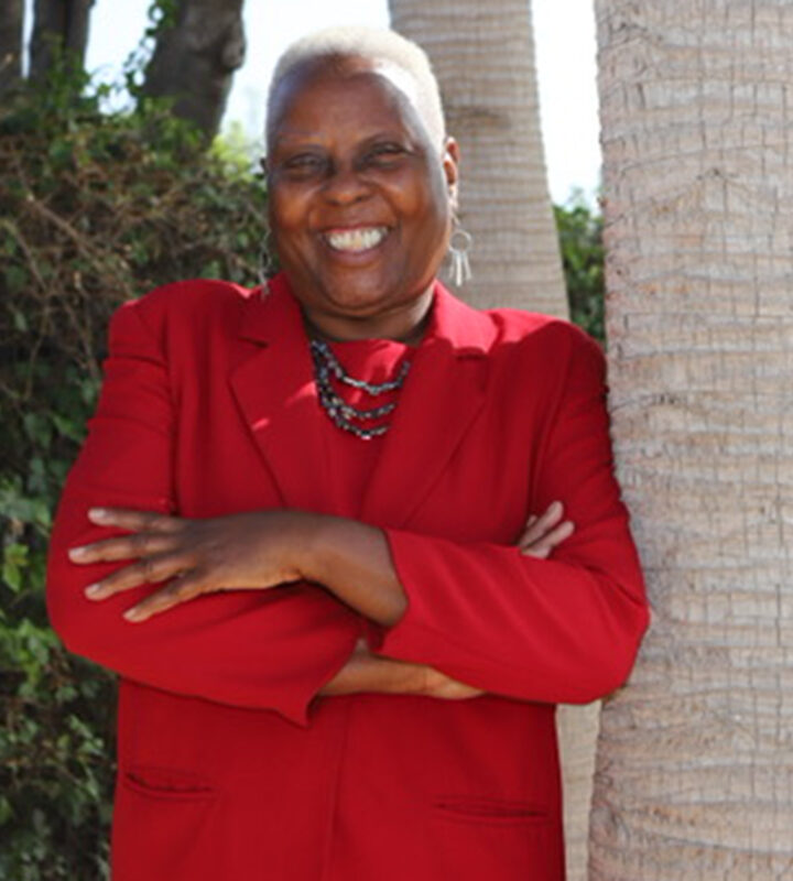 https://newfrontierdemocraticclub.org/wp-content/uploads/2023/01/Barbara-Calhoun-Team-720x800.jpg