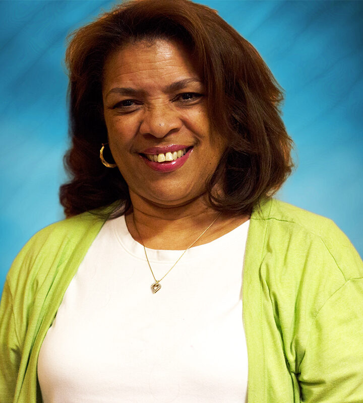 https://newfrontierdemocraticclub.org/wp-content/uploads/2023/01/Heather-Ward-Team-720x800.jpg